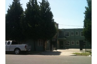 1122 E 57th St in Los Angeles, CA - Building Photo