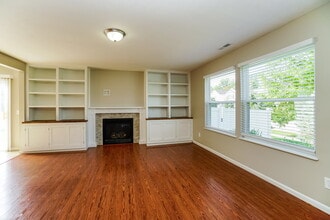 6807 Willow Bloom Dr in Canal Winchester, OH - Building Photo - Building Photo