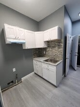 260 Grand St in Paterson, NJ - Building Photo - Building Photo