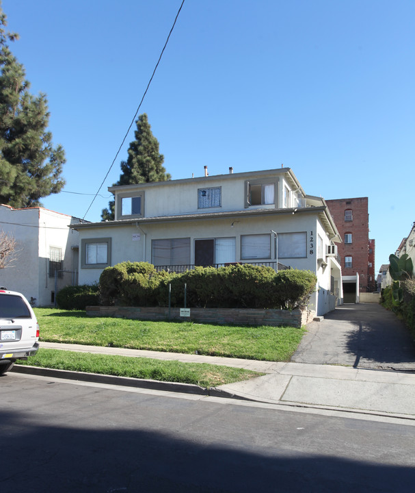 1238 Kenmore Ave in Los Angeles, CA - Building Photo