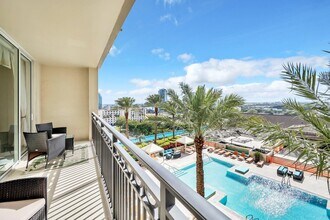 550 Okeechobee Blvd in West Palm Beach, FL - Building Photo - Building Photo