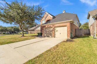 2803 Lakecrest Way Dr in Katy, TX - Building Photo - Building Photo