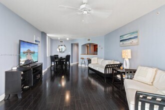 9201 Collins Ave in Surfside, FL - Building Photo - Building Photo