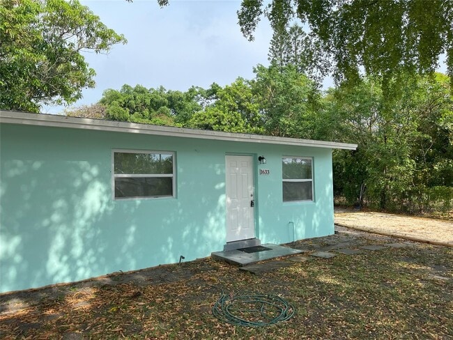 property at 1633 NW 18th Ave