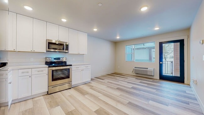 Skyview in Kalispell, MT - Building Photo - Interior Photo