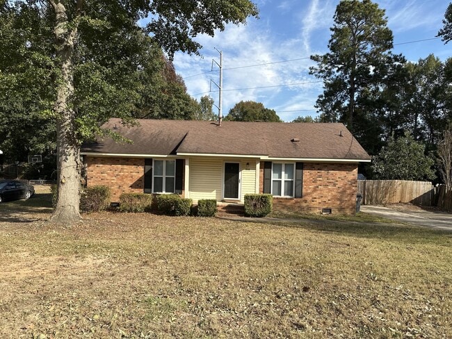 property at 806 S Willowick Dr