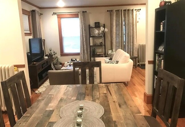 17 Adams St, Unit 1 in Arlington, MA - Building Photo - Building Photo