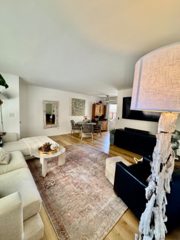 221 N Juanita Ave-Unit -3 in Redondo Beach, CA - Building Photo - Building Photo