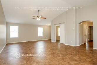 13986 W Maui Ln in Surprise, AZ - Building Photo - Building Photo