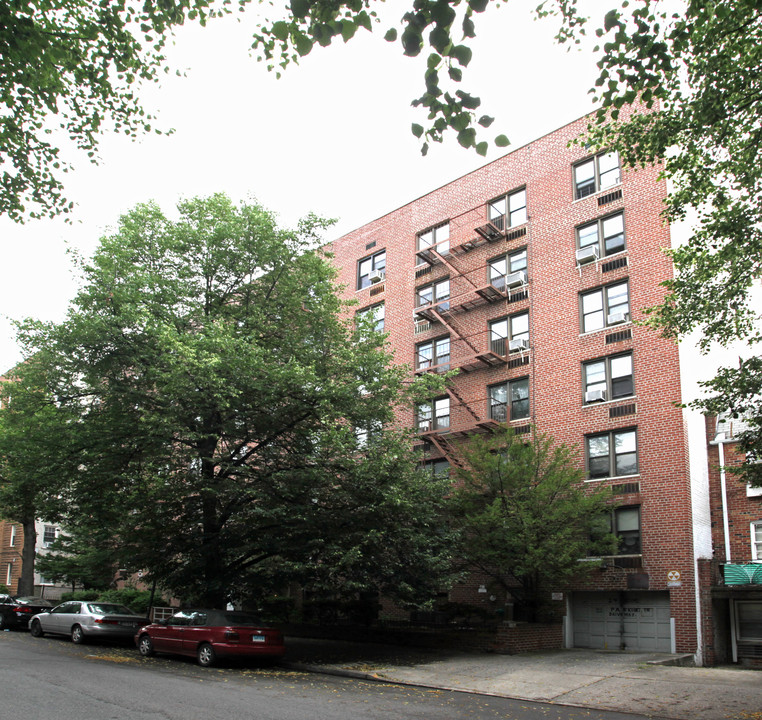 1233 E 19th St in Brooklyn, NY - Foto de edificio