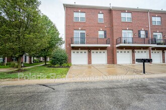 11910 Riley Dr in Zionsville, IN - Building Photo - Building Photo