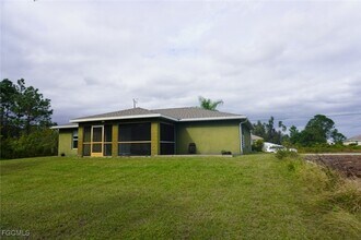 2609 25th St SW in Lehigh Acres, FL - Building Photo - Building Photo