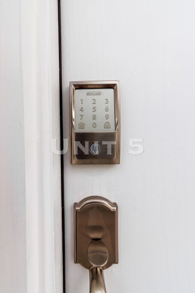 2393 McAllen Rd in Brownsville, TX - Building Photo - Building Photo