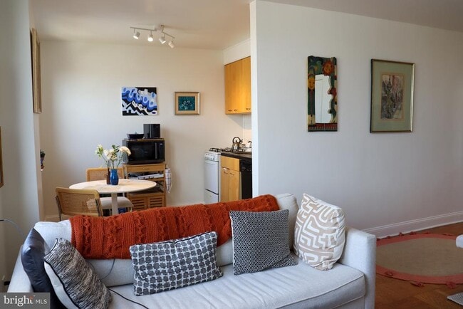 property at 2601 Pennsylvania Ave