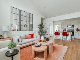 LEO at Cartersville in Cartersville, GA - Building Photo