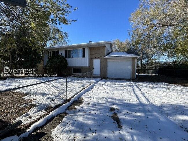 property at 1456 Bonita Dr