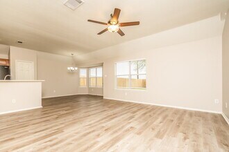 120 Meadow View Ln in Anna, TX - Building Photo - Building Photo