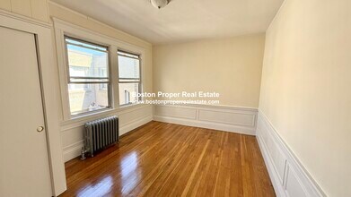11 Melvin Ave, Unit 8 in Boston, MA - Building Photo - Building Photo