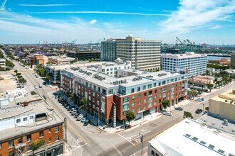 Centre Street Lofts in San Pedro, CA - Building Photo - Building Photo