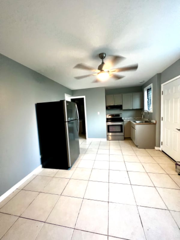 property at 94-301-301 Pupuole St