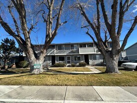 430 15th St in Sparks, NV - Building Photo