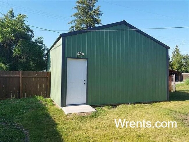 2840 W Sanson Ave in Spokane, WA - Building Photo - Building Photo