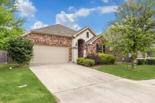 148 Peacock Trl in Buda, TX - Building Photo