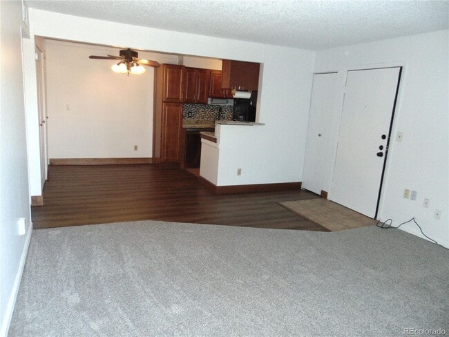 7040 W 20th Ave in Lakewood, CO - Building Photo - Building Photo