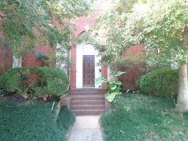 6317 Westcott St in Houston, TX - Building Photo