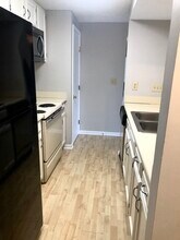 1624 Arlyn Cir in Charlotte, NC - Foto de edificio - Building Photo