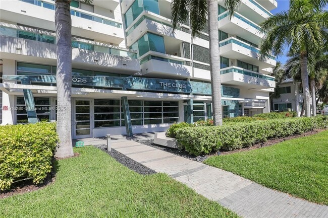 property at 1025 92nd St