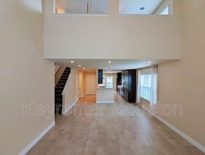 8815 Lyndonnille Falls Ln in Houston, TX - Building Photo - Building Photo