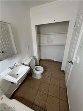 708 Jackson Ave in Las Vegas, NV - Foto de edificio - Building Photo