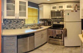 4101 NW 26th St in Lauderhill, FL - Building Photo