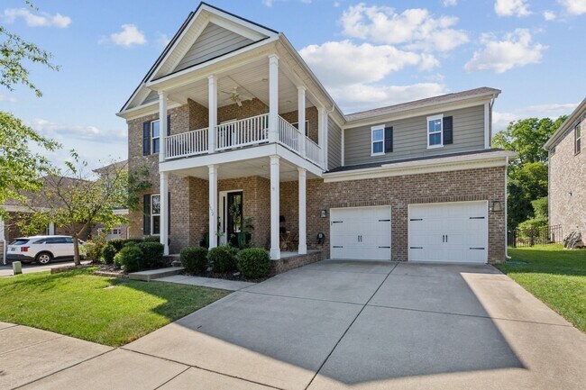 1132 Amelia Park Dr in Franklin, TN - Foto de edificio - Building Photo