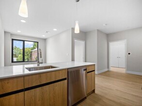 249 Corey Rd, Unit 105 in Boston, MA - Building Photo - Building Photo