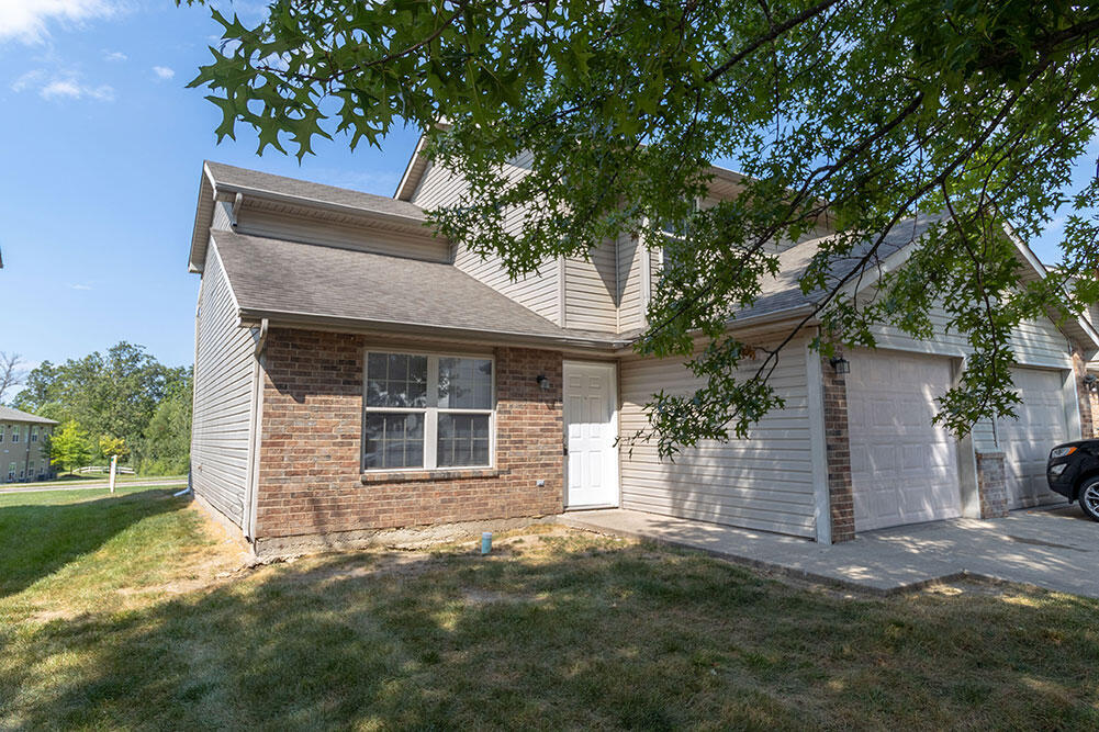 5309 Currituck Ln in Columbia, MO - Foto de edificio