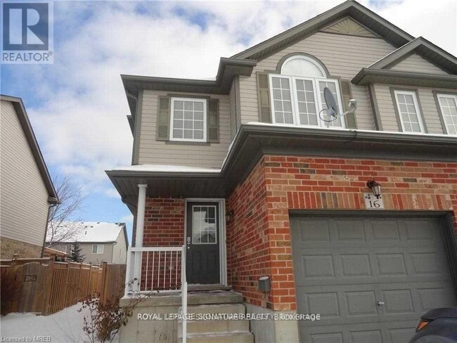 property at 16 Chantilly St