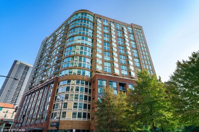 property at 600 N Kingsbury St