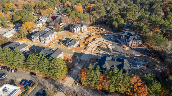 Pine Ridge Apartments in Raleigh, NC - Foto de edificio - Building Photo