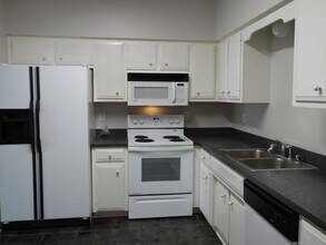 317 Bainbridge Dr in Lexington, KY - Building Photo - Building Photo