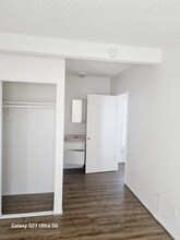 38652 11th St E in Palmdale, CA - Building Photo - Building Photo