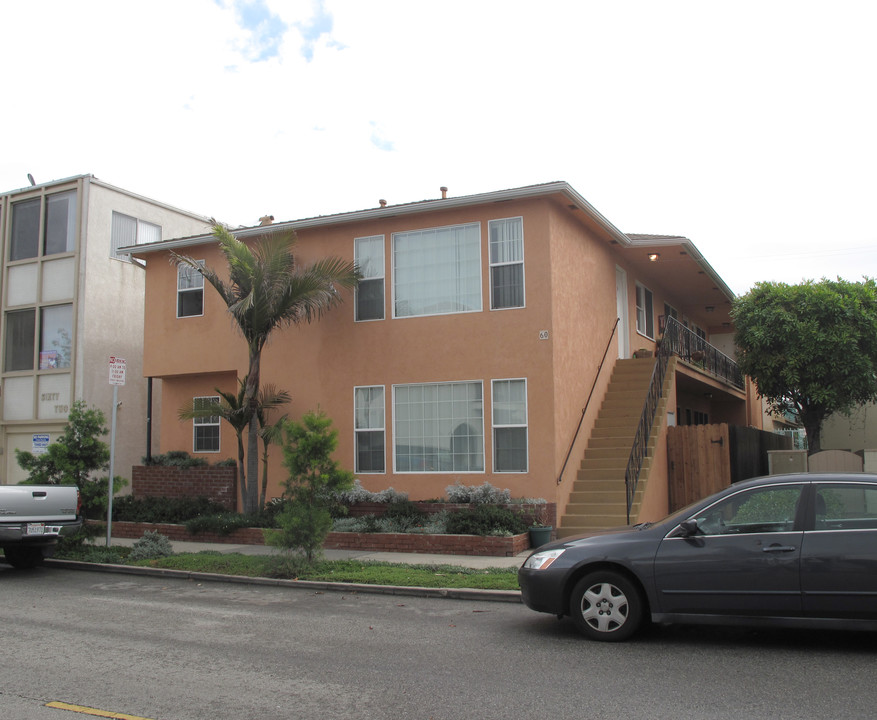 60 Granada Ave in Long Beach, CA - Building Photo