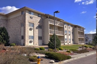 ViewPointe Independent Living in Colorado Springs, CO - Building Photo - Building Photo