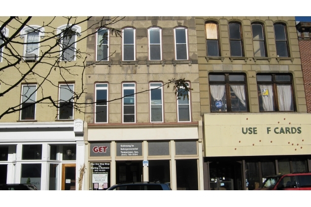 309 Main St in Poughkeepsie, NY - Building Photo - Building Photo