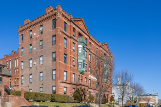 Rockingham House in Portsmouth, NH - Building Photo - Primary Photo