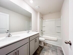 125 Lily Pond Pl in Powdersville, SC - Building Photo - Building Photo