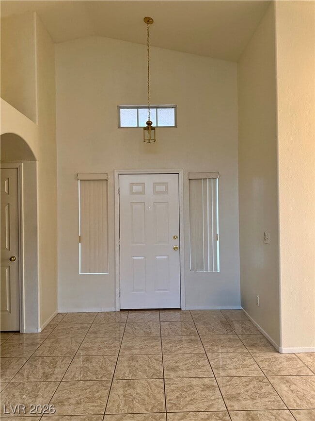 property at 834 Beefeater Pl