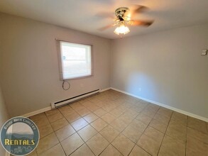 1489 Brown's Chapel Rd in Boone, NC - Foto de edificio - Building Photo