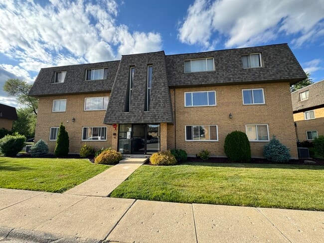 property at 6616 104th Pl